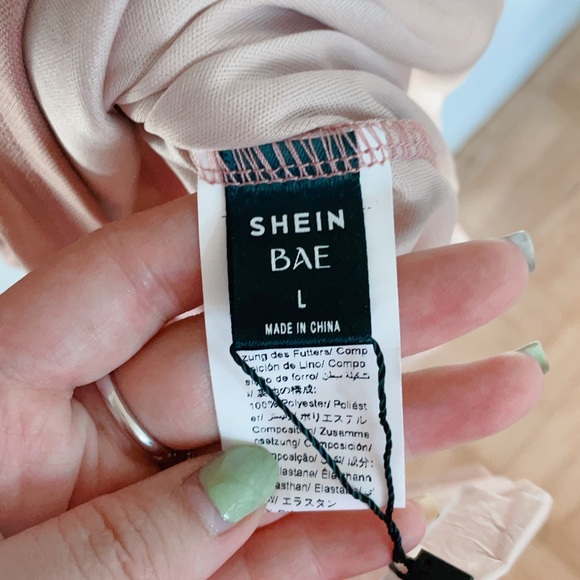 Body dress Dust Pink in Large - Picture 4 of 5